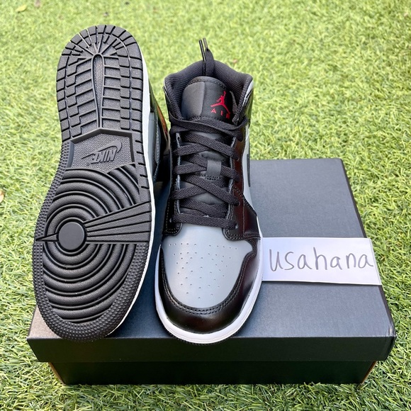 Nike Air Jordan 1 mid GS black grey (big kids) - Picture 4 of 4